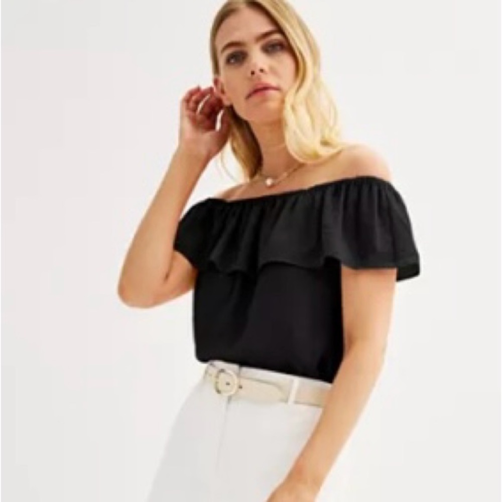 Nine West off the shoulder top